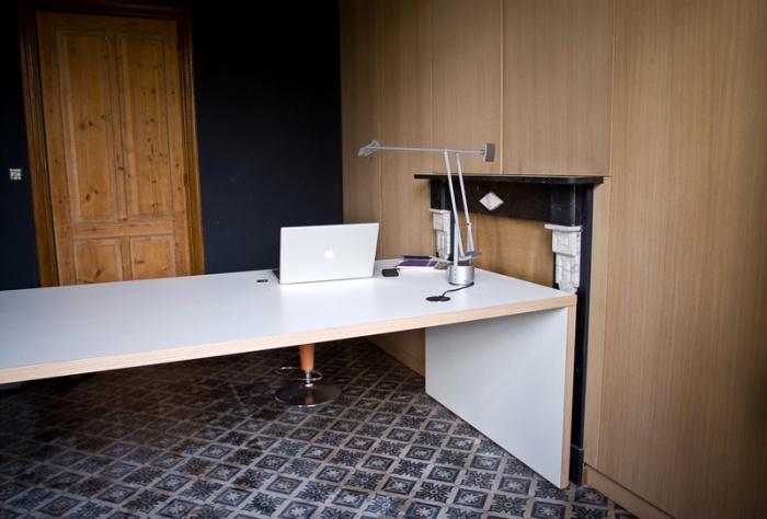 Home Office by Bruno De Regge