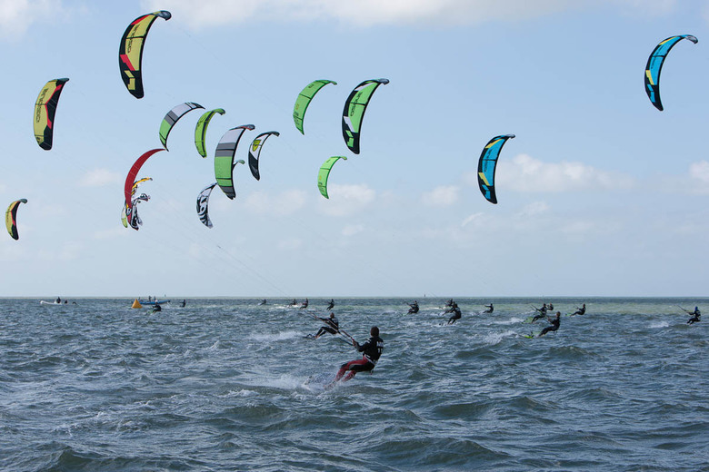 Kitesurfers by Kitesurf Tour Europe