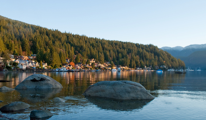 Deep Cove Photo Essay: Vancouver's Weekend Getaway 